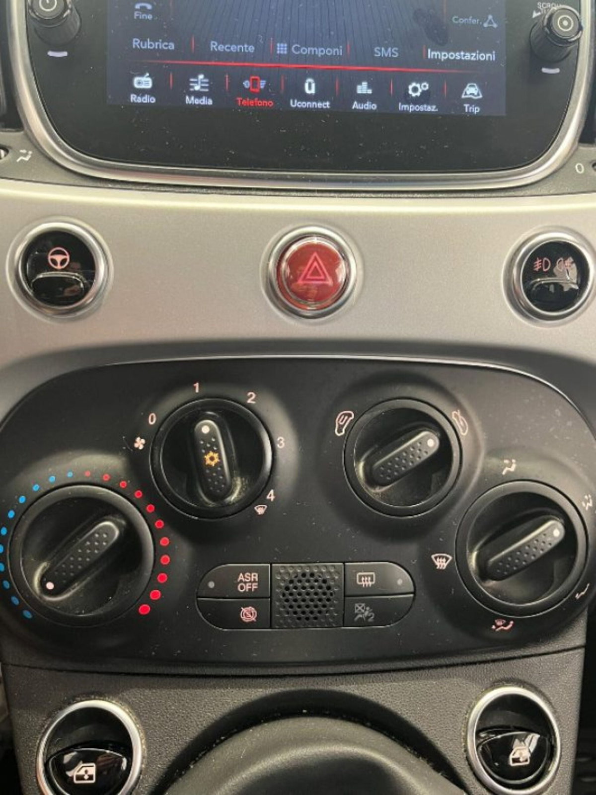 Fiat 500 1.0 Hybrid Connect (17)