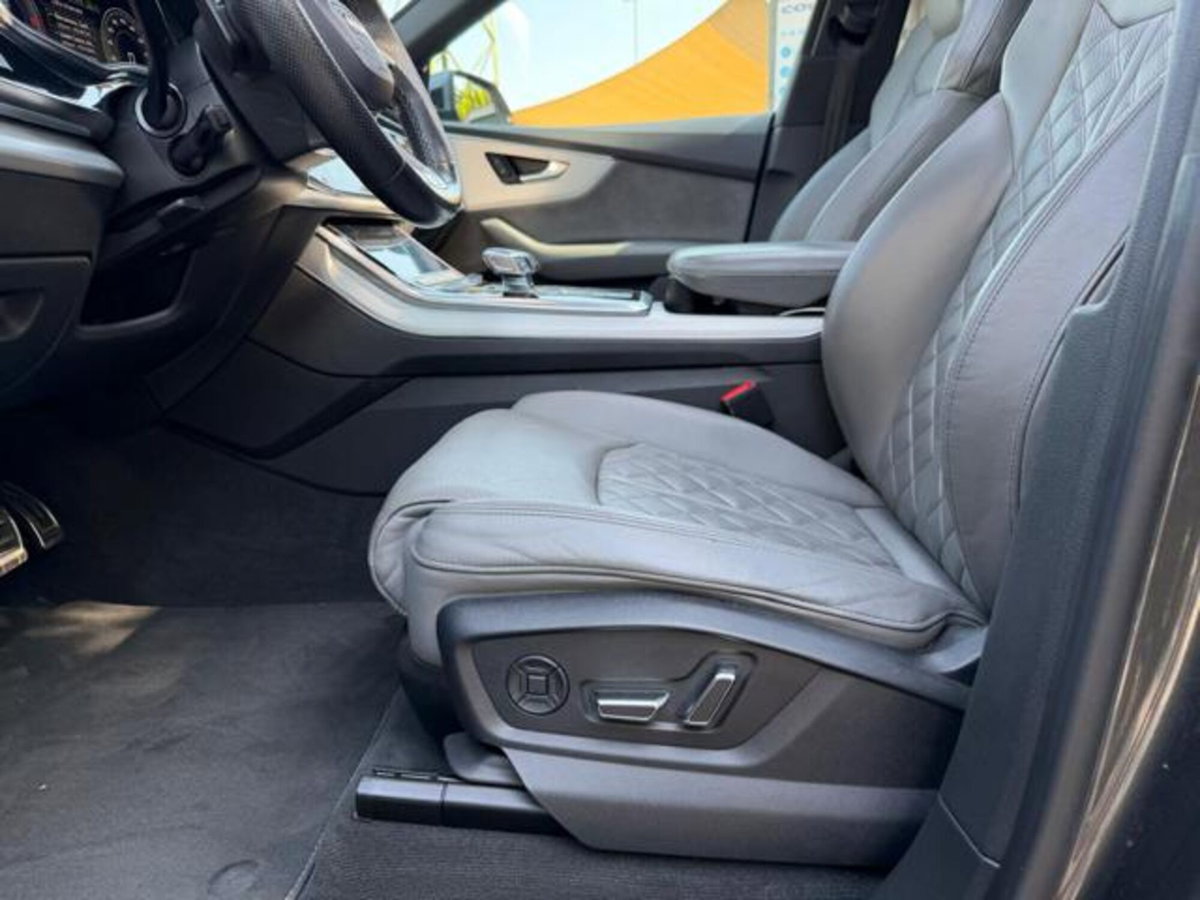 Audi Q8 Q8 45 TDI quattro tiptronic Sport (18)
