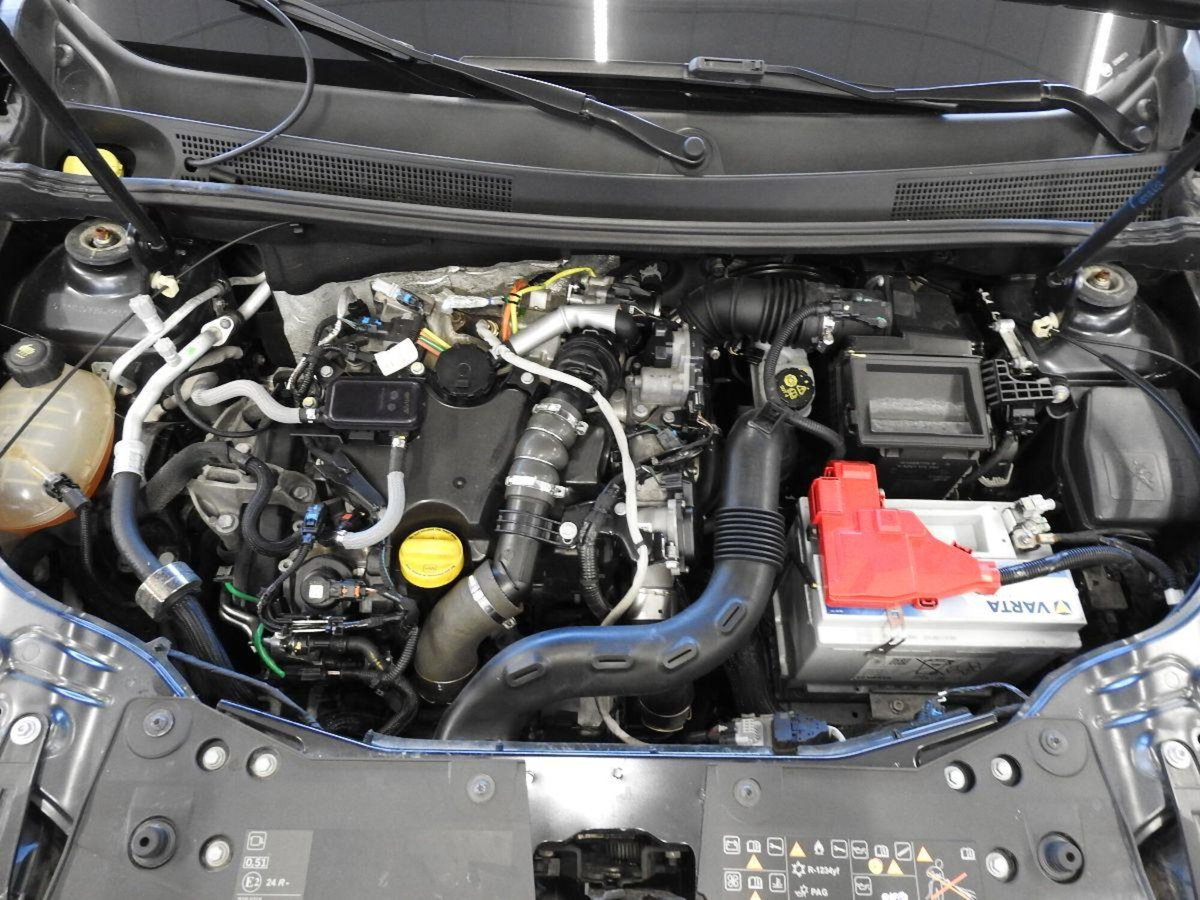 Dacia Duster 1.5 dCi 8V 110 CV 4x4 Prestige (12)