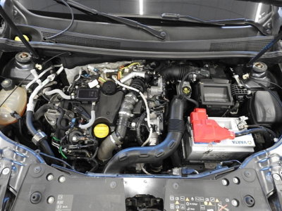 Dacia Duster 1.5 dCi 8V 110 CV 4x4 Prestige (12)