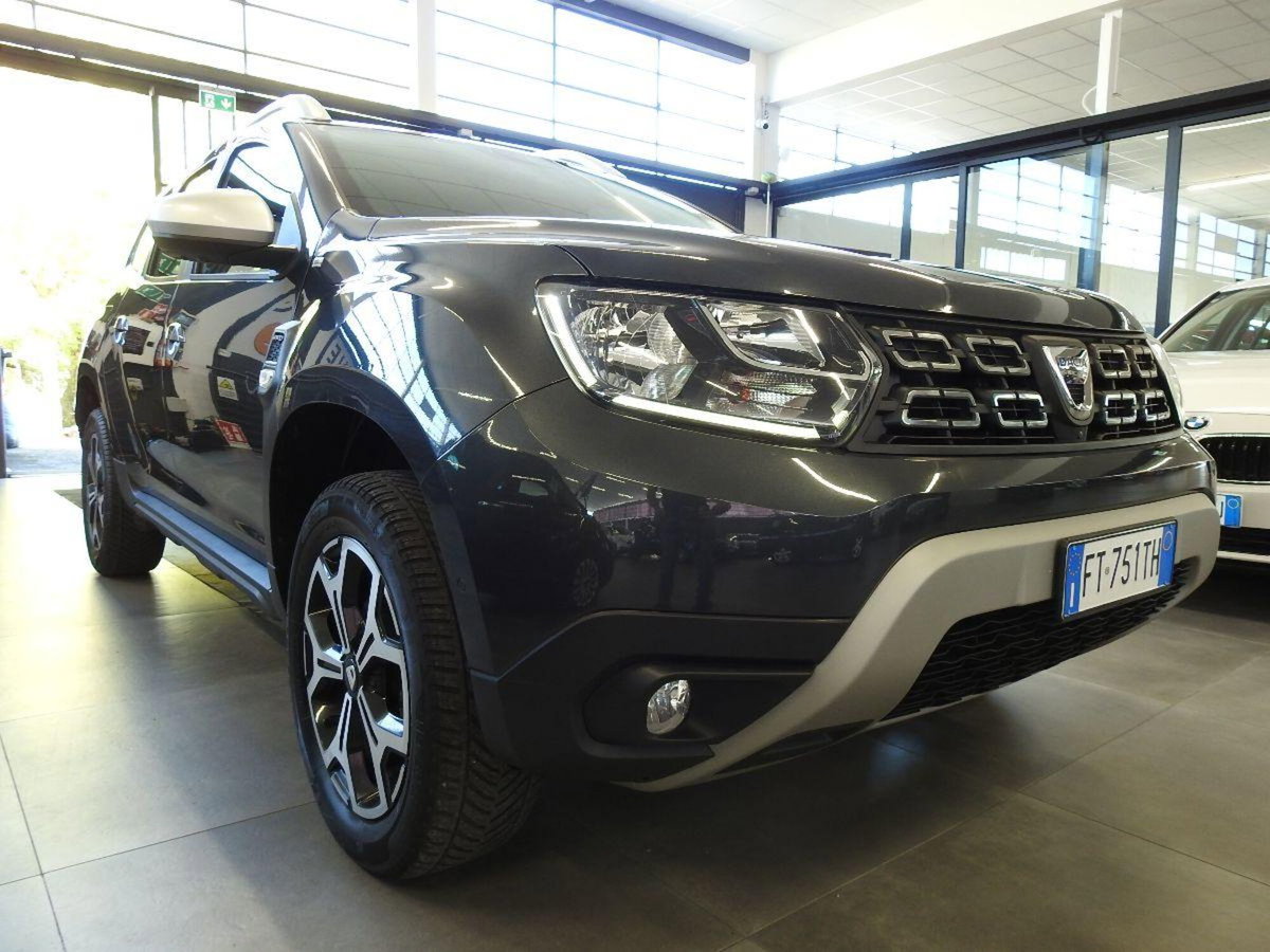 Dacia Duster 1.5 dCi 8V 110 CV 4x4 Prestige (4)