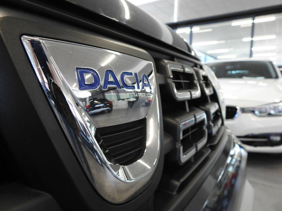 Dacia Duster 1.5 dCi 8V 110 CV 4x4 Prestige (5)