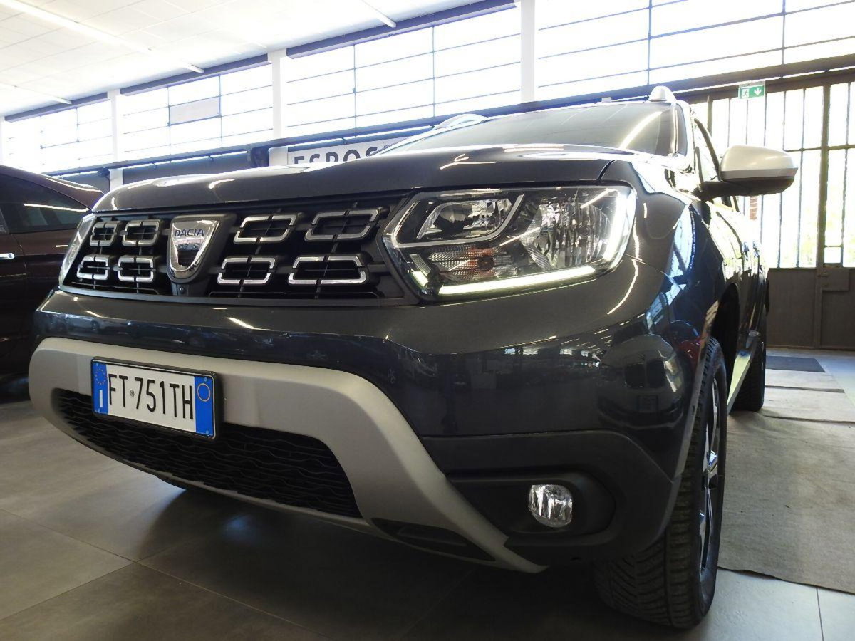 Dacia Duster 1.5 dCi 8V 110 CV 4x4 Prestige (6)