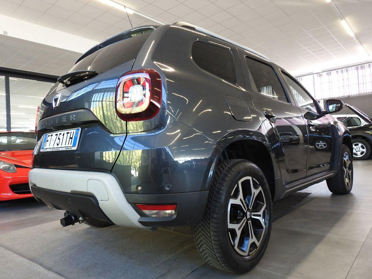 Dacia Duster 1.5 dCi 8V 110 CV 4x4 Prestige (9)