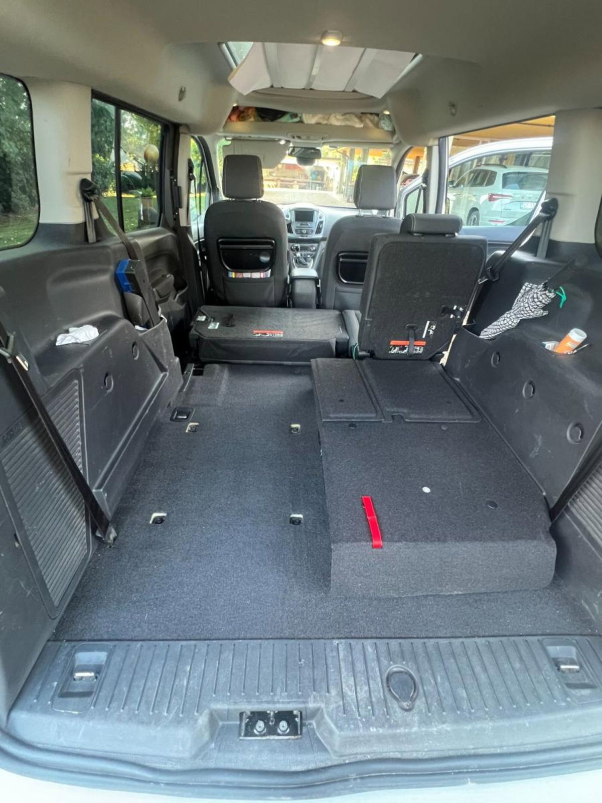 Ford Tourneo Connect 1.5 TDCi 120 CV Plus (11)