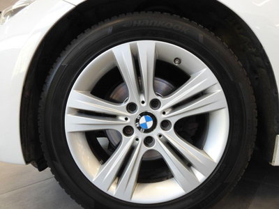 BMW Serie 3 316d Sport (11)