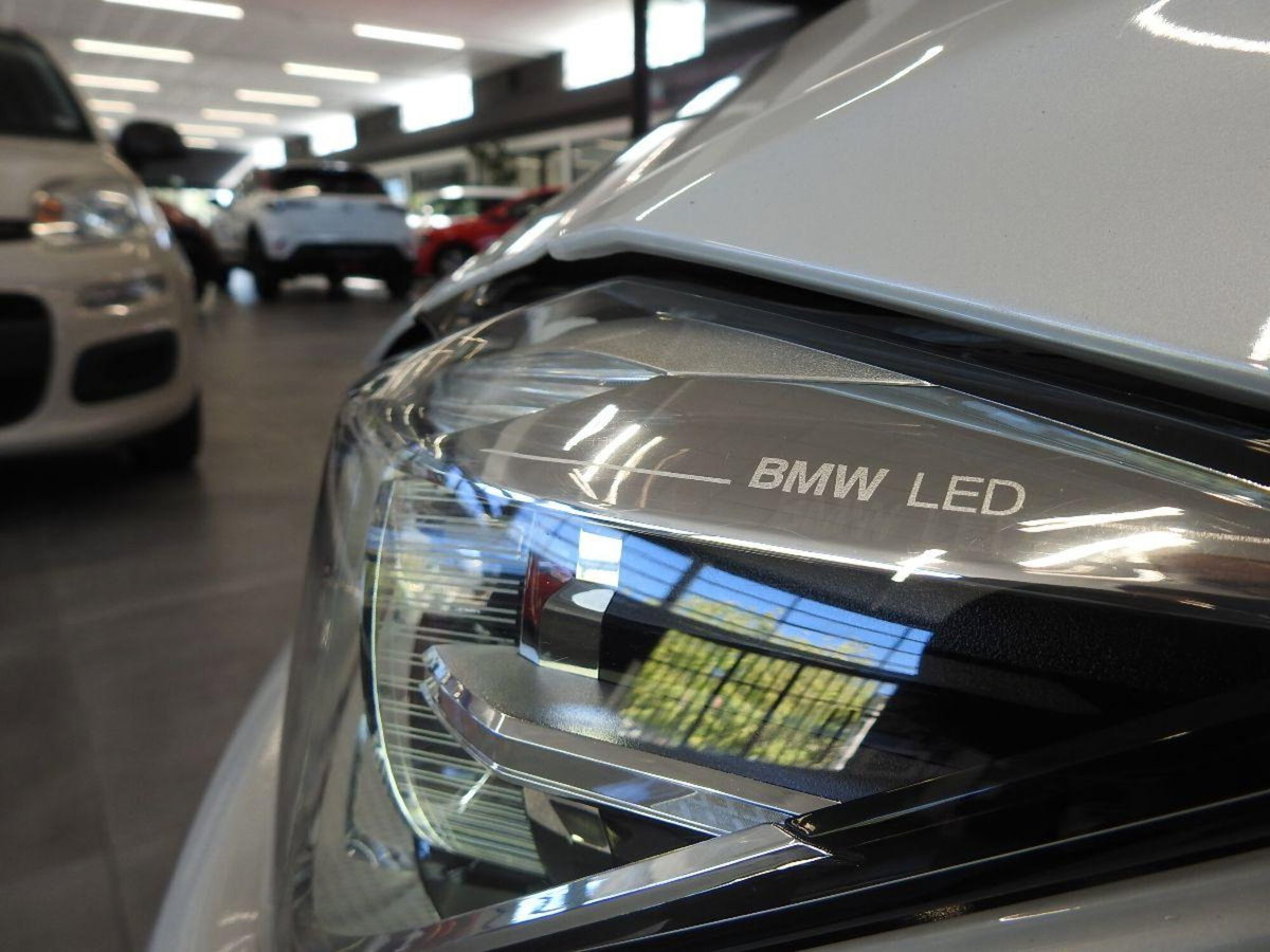 BMW Serie 3 316d Sport (12)