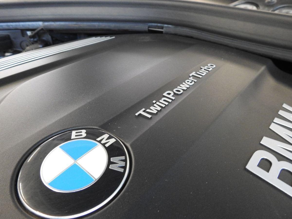 BMW Serie 3 316d Sport (8)