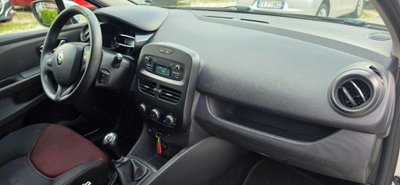 Renault Clio 1.2 75CV GPL 5 porte Wave (18)
