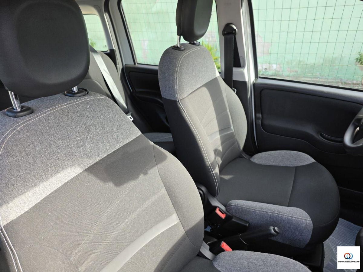 Fiat Panda 1.0 FireFly S&S Hybrid City Cross (8)