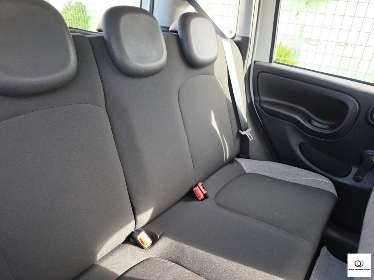 Fiat Panda 1.0 FireFly S&S Hybrid City Cross (9)