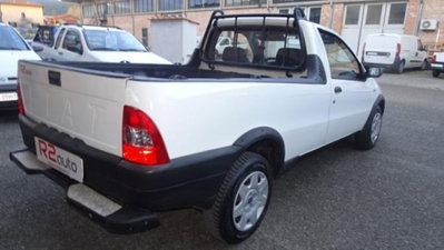 Fiat Strada 1.9 JTD Pick-up (7)