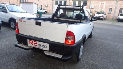 Fiat Strada 1.9 JTD Pick-up (8)