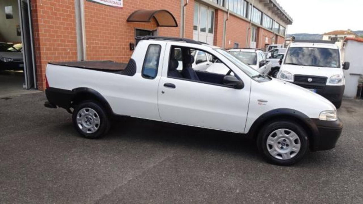 Fiat Strada 1.3 MJT Pick-up (12)
