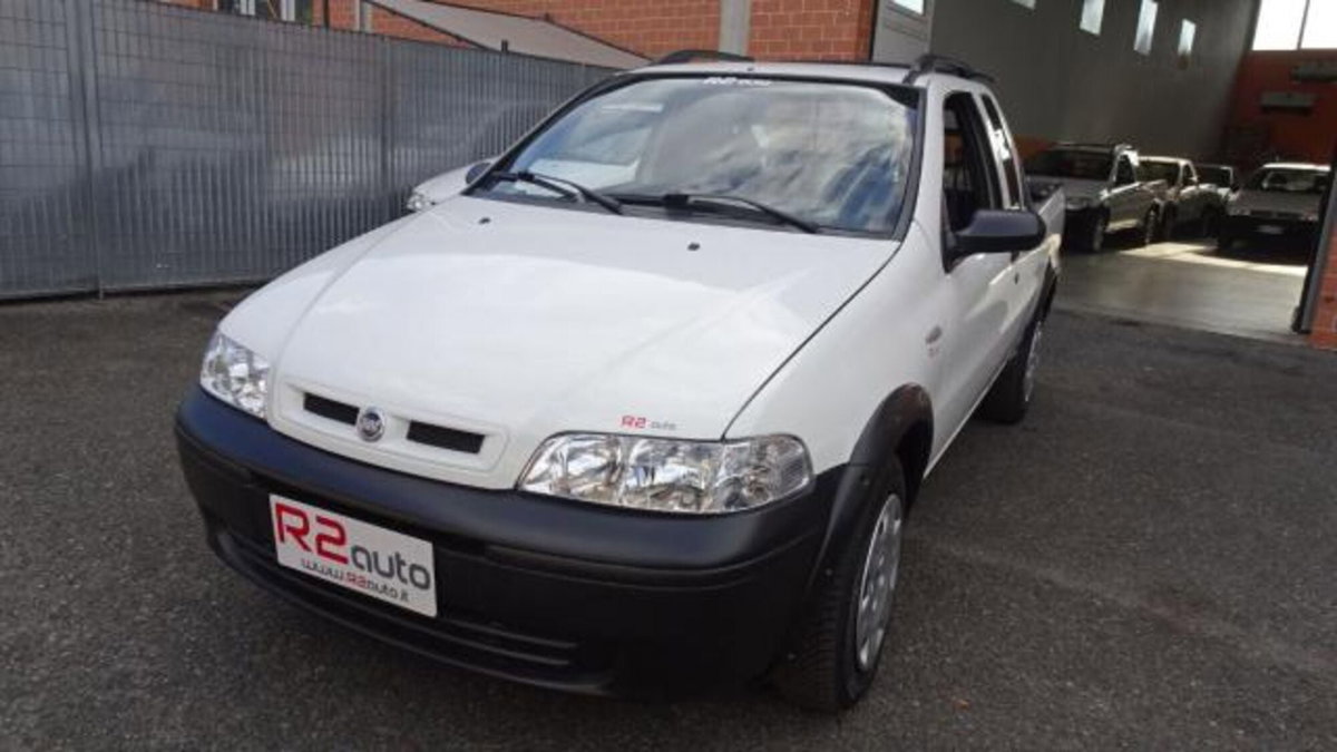 Fiat Strada 1.3 MJT Pick-up (2)