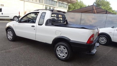 Fiat Strada 1.3 MJT Pick-up (5)