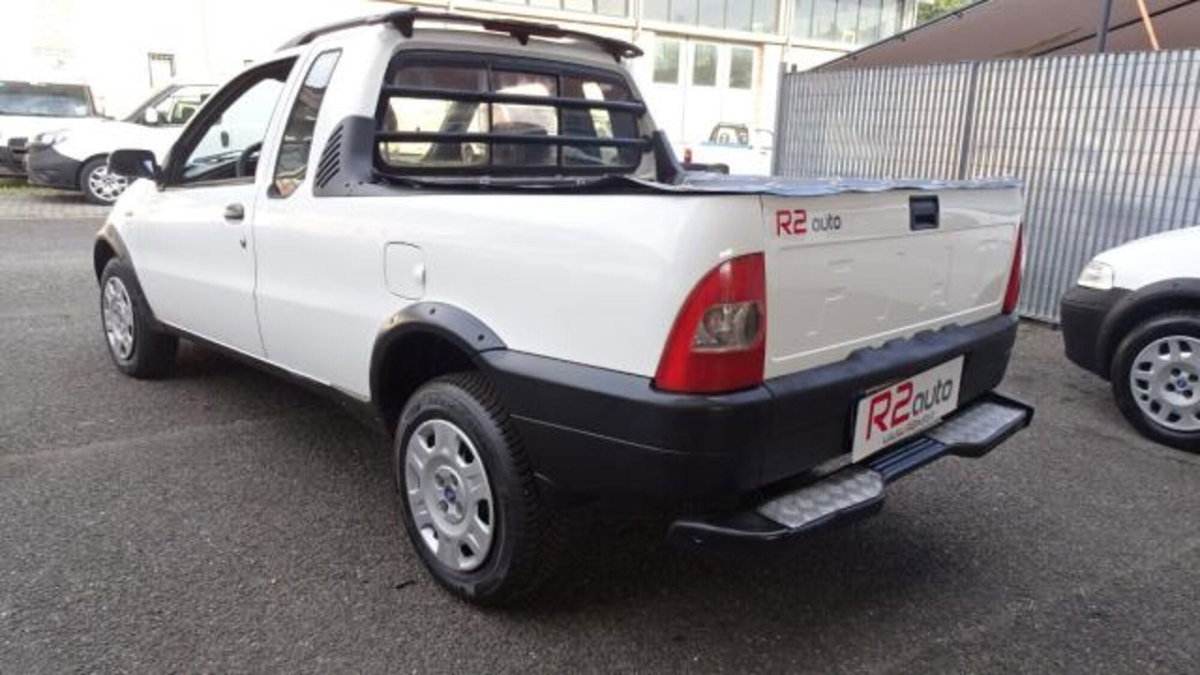Fiat Strada 1.3 MJT Pick-up (6)