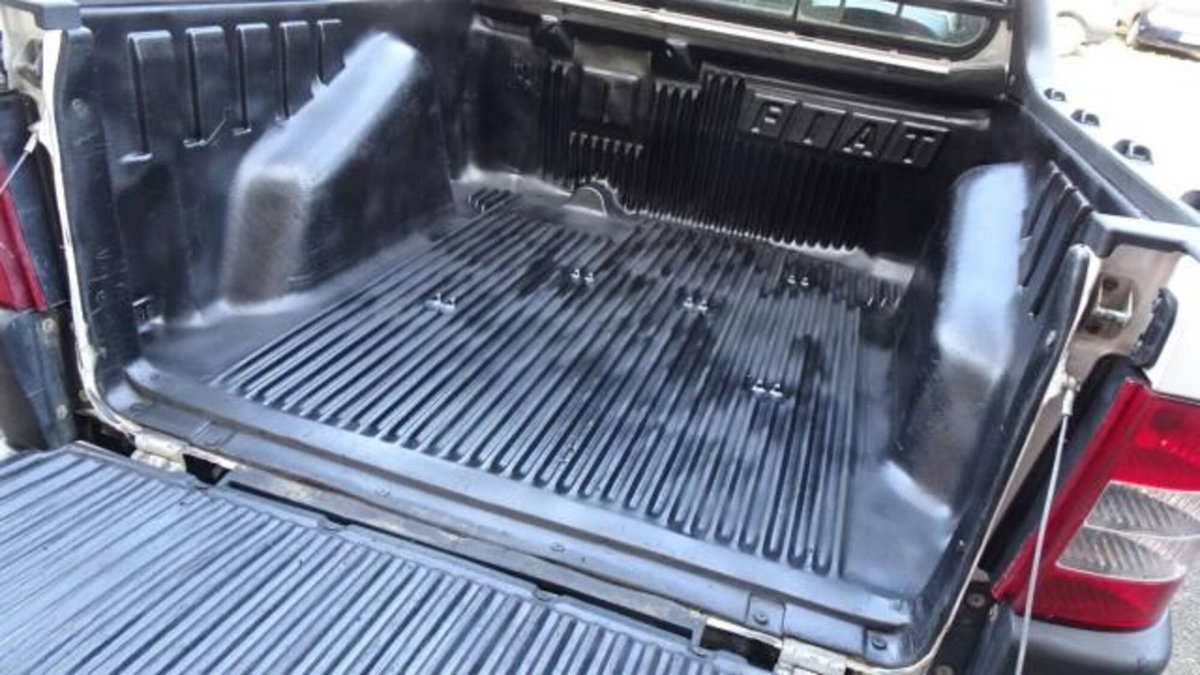 Fiat Strada 1.3 MJT Pick-up (13)