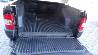 Fiat Strada 1.3 MJT Pick-up Cabina Lunga Adventure (15)