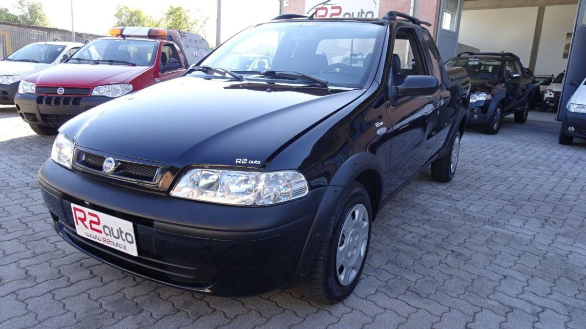 Fiat Strada 1.3 MJT Pick-up Cabina Lunga Adventure (2)