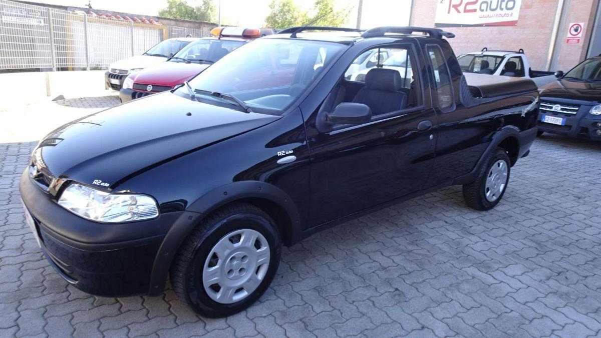 Fiat Strada 1.3 MJT Pick-up Cabina Lunga Adventure (3)