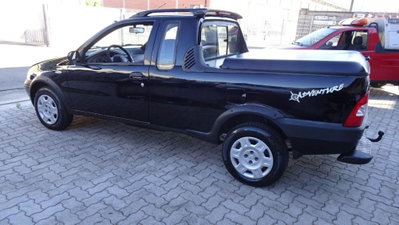 Fiat Strada 1.3 MJT Pick-up Cabina Lunga Adventure (5)