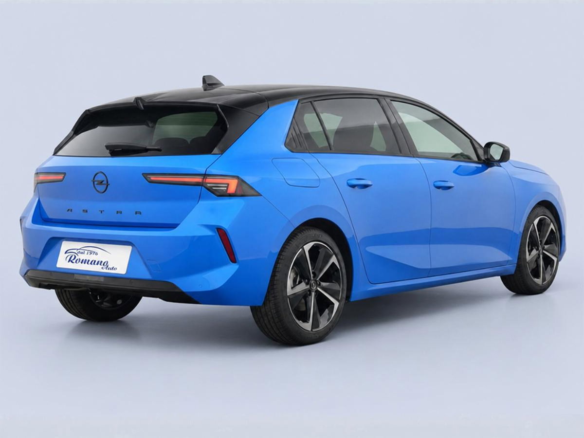 Opel Astra 1.2 Turbo 130 CV GS Line (3)
