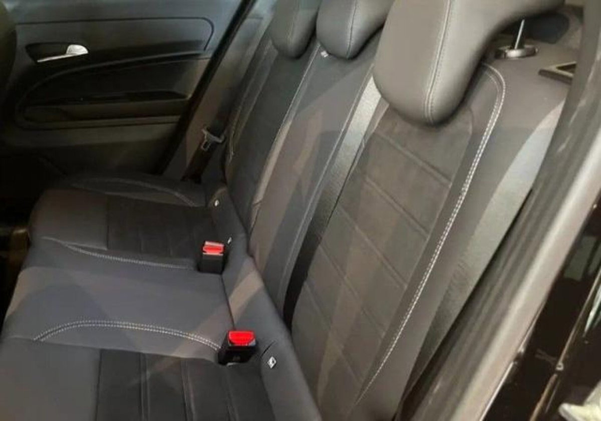 Fiat 600 1.2 hybrid Sport 145cv auto (5)