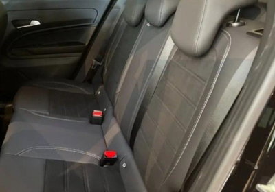Fiat 600 1.2 hybrid Sport 145cv auto (5)