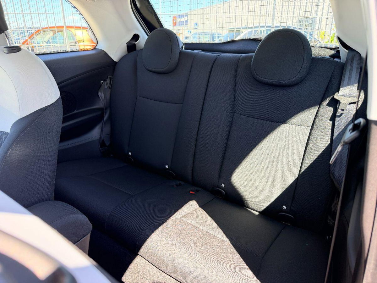Fiat 500 1.0 hybrid Icon (9)