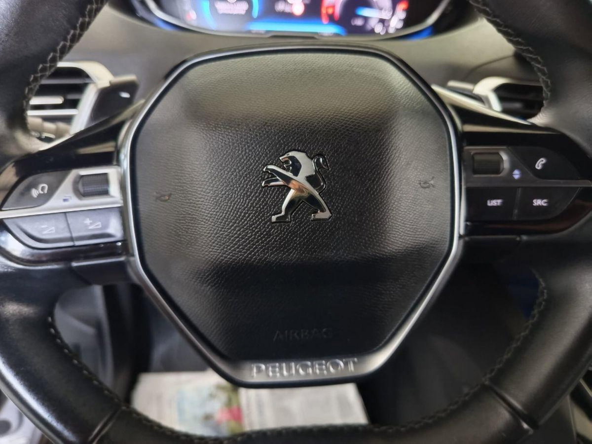 Peugeot 3008 BlueHDi 130 S&S EAT8 Allure Pack (17)