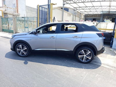 Peugeot 3008 BlueHDi 130 S&S EAT8 Allure Pack (4)