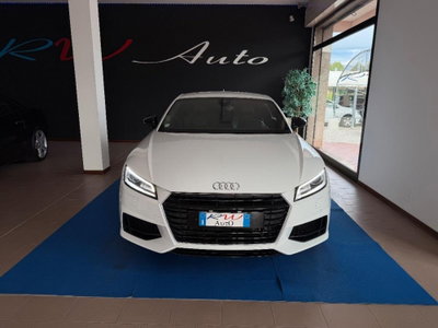 Audi TT Coupé 2.0 TFSI quattro S tronic S line (2)