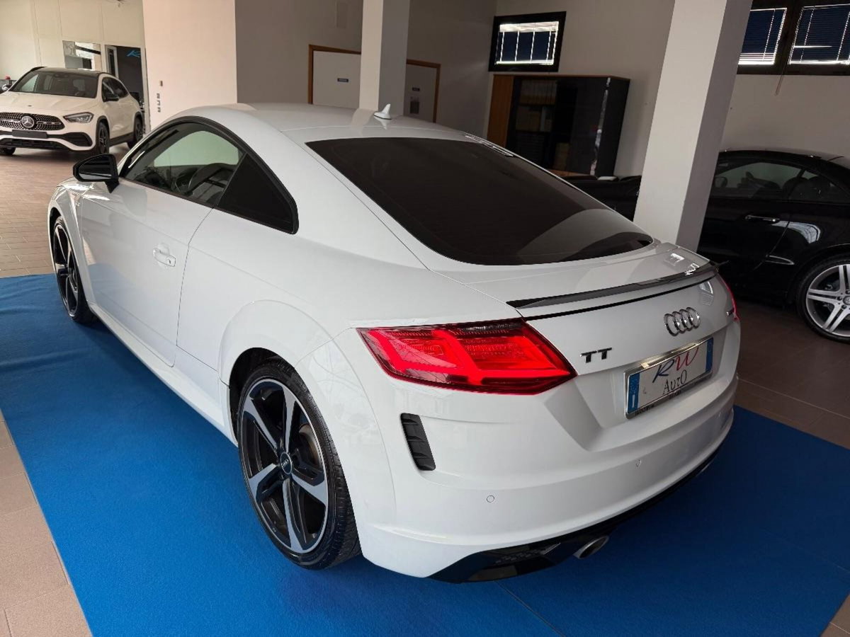 Audi TT Coupé 2.0 TFSI quattro S tronic S line (5)