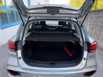 Mg ZS ZS 1.5 Luxury (6)