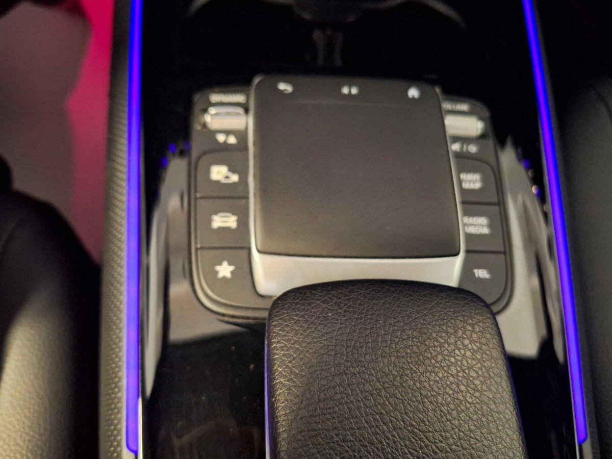 Mercedes-Benz GLB 200 d Automatic 4Matic Sport Plus (16)