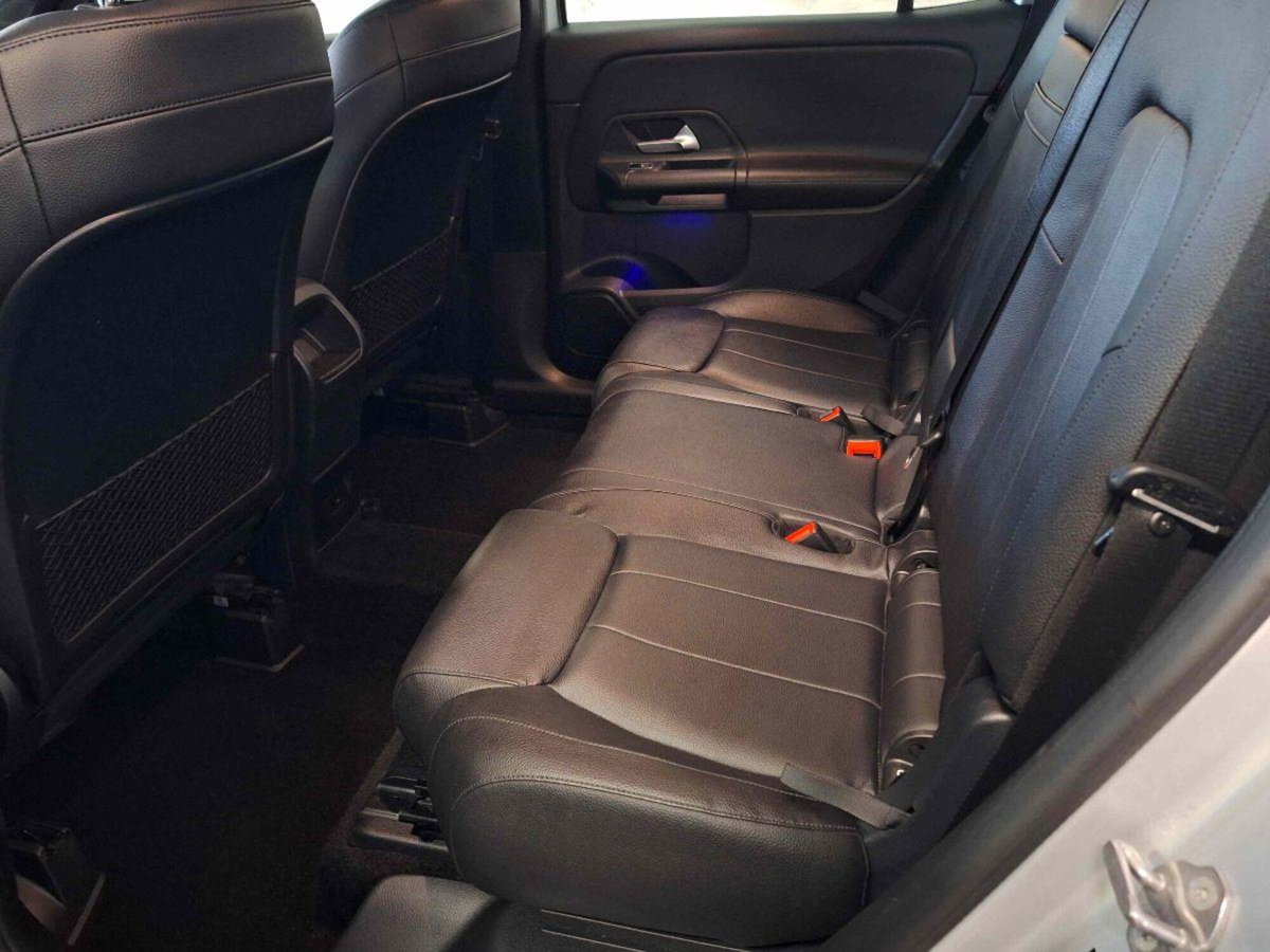 Mercedes-Benz GLB 200 d Automatic 4Matic Sport Plus (17)
