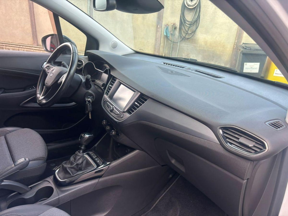 Opel Crossland 1.5 ecotec Ultimate 110cv (13)