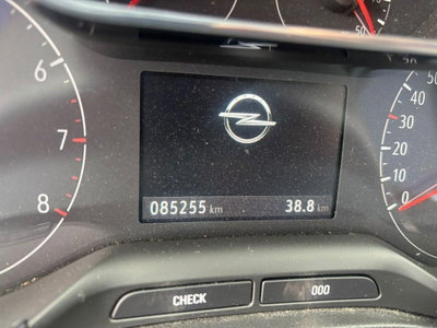 Opel Crossland 1.5 ecotec Ultimate 110cv (15)