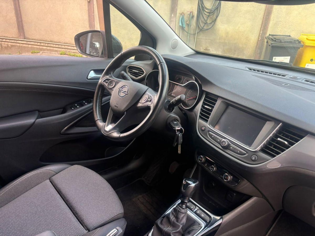 Opel Crossland 1.5 ecotec Ultimate 110cv (2)