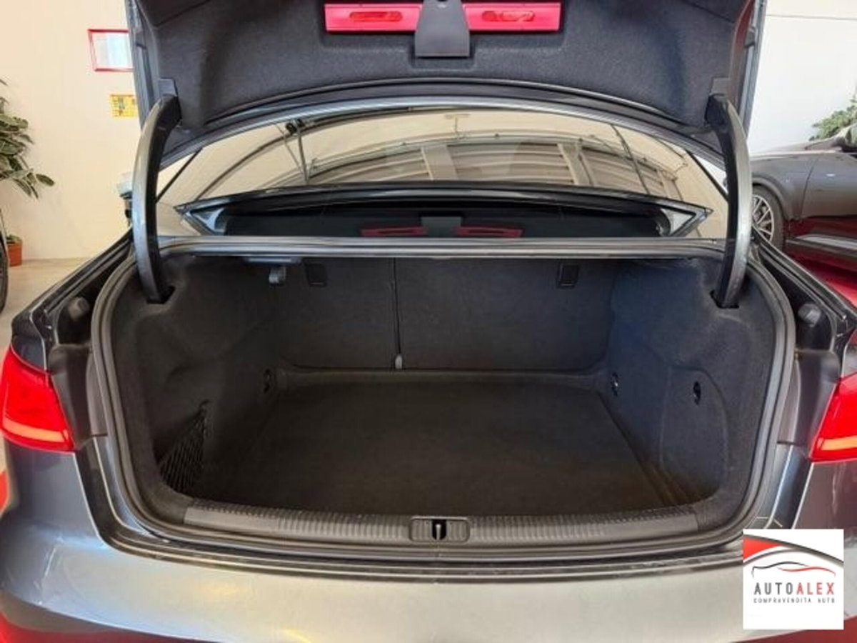 Audi A3 Sedan 2.0 tdi Business 150cv s-tronic (13)