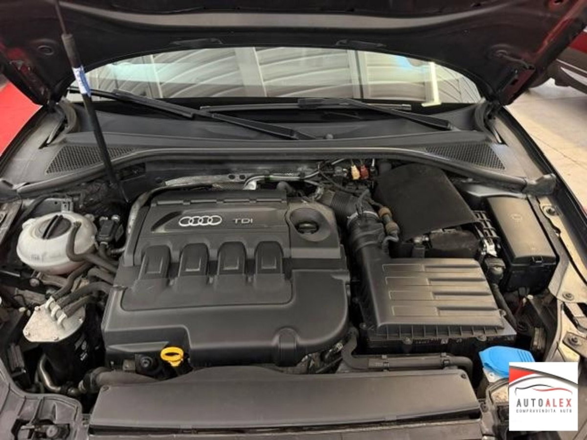 Audi A3 Sedan 2.0 tdi Business 150cv s-tronic (20)