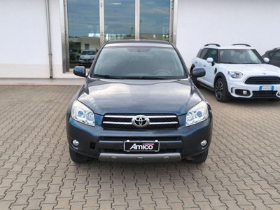 Toyota Rav4 2.2 D-4D 136 CV DPF Sol (2)