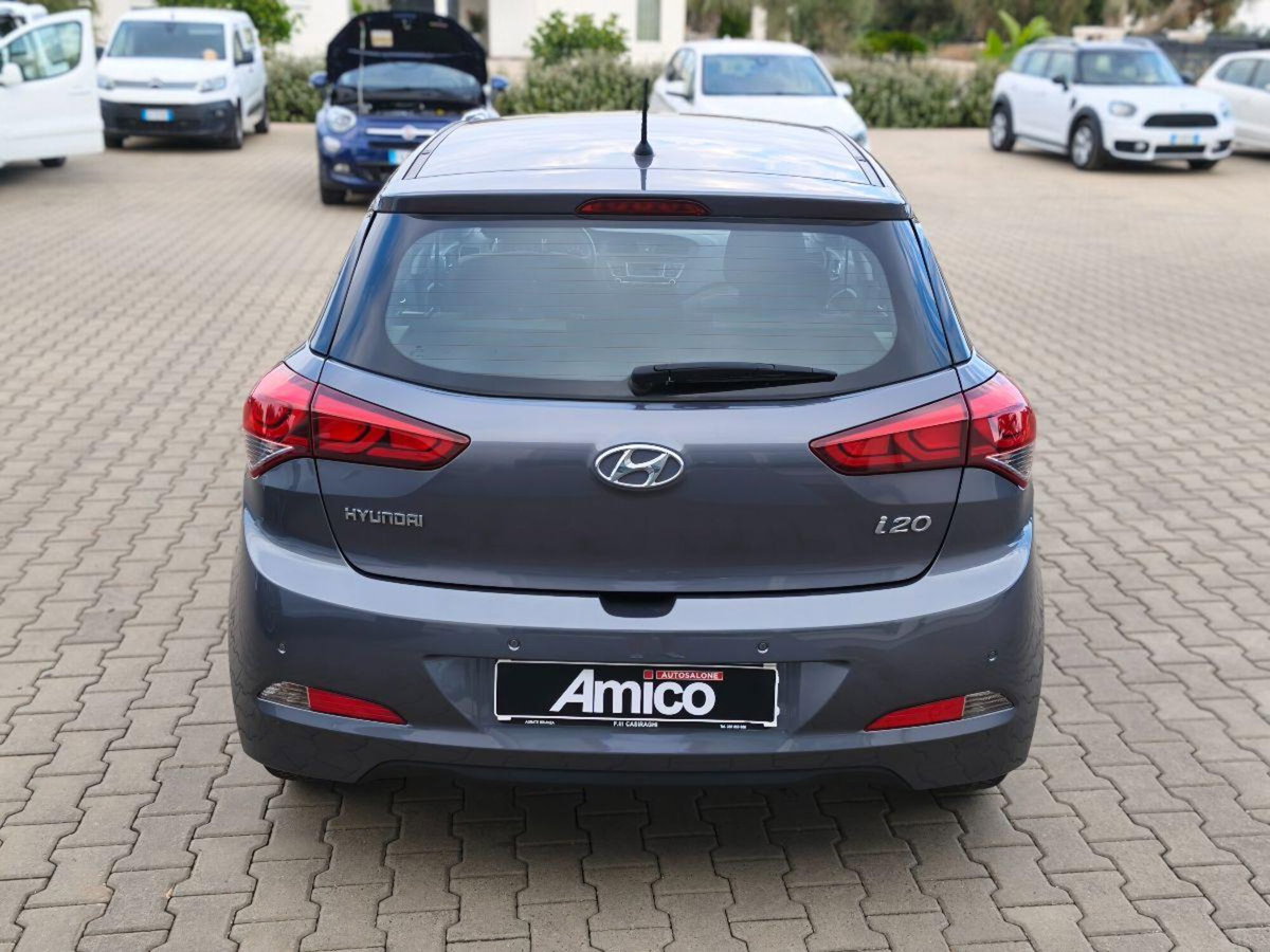 Hyundai i20 1.1 CRDi 12V 5 porte Comfort (6)