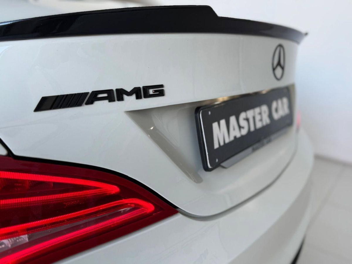 Mercedes-Benz CLA 45 AMG 4Matic (10)