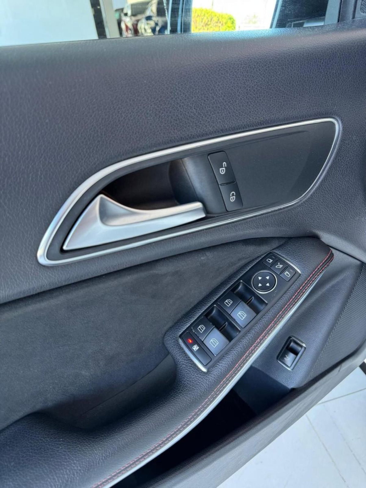 Mercedes-Benz CLA 45 AMG 4Matic (12)