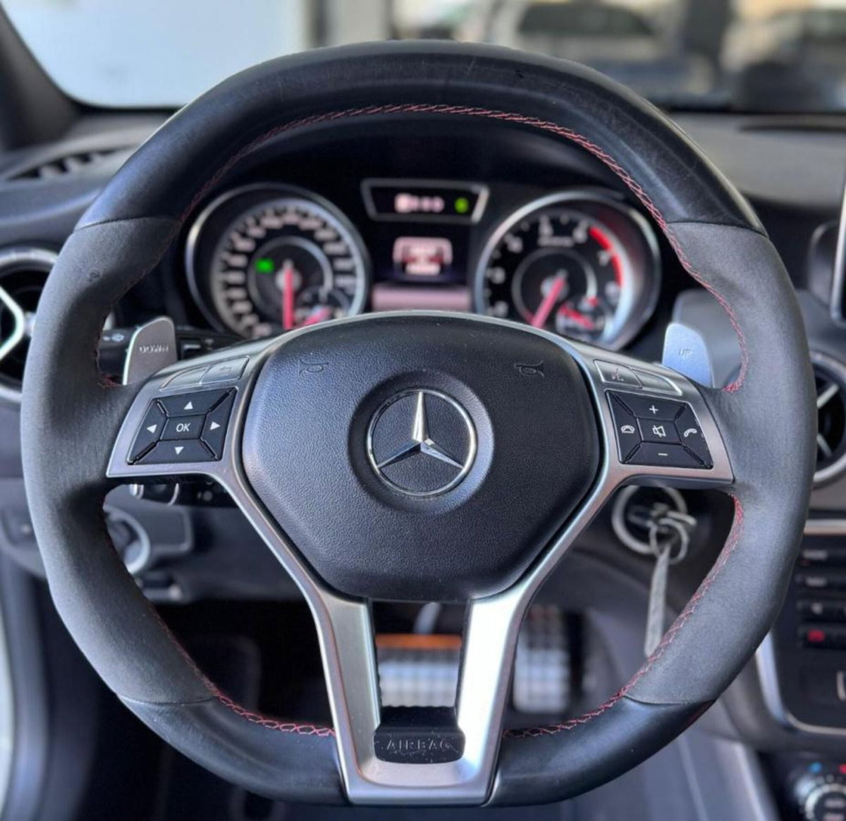 Mercedes-Benz CLA 45 AMG 4Matic (16)