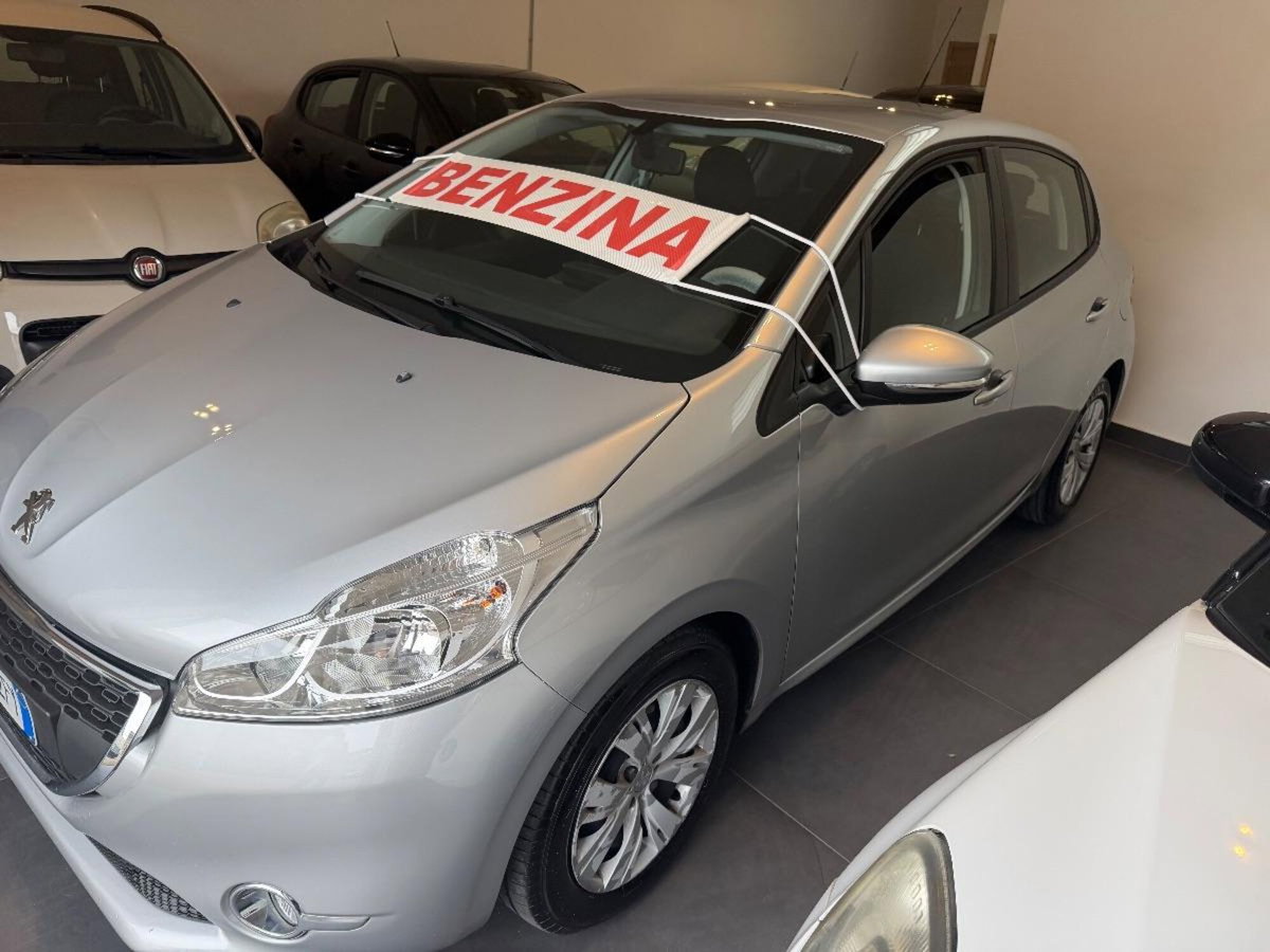 Peugeot 208 VTi 82 CV 5 porte Active (3)