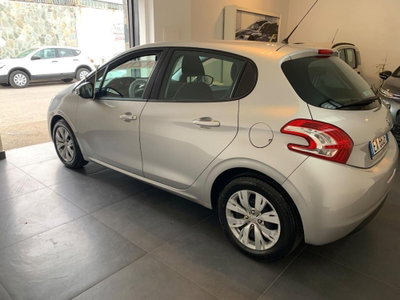 Peugeot 208 VTi 82 CV 5 porte Active (7)