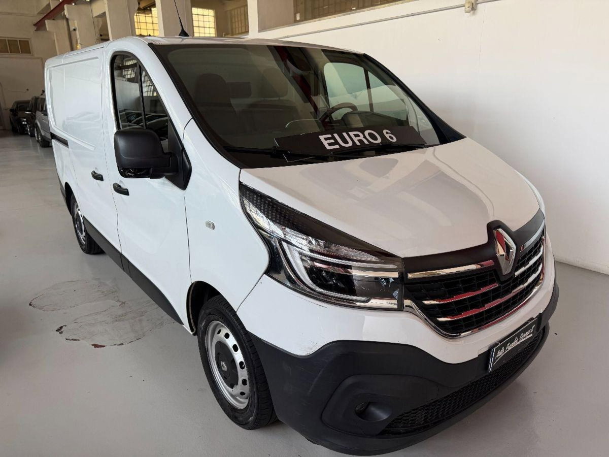 Renault Trafic Furgone T29 2.0 dCi 120CV PC-TN Furgone Ice Plus (3)